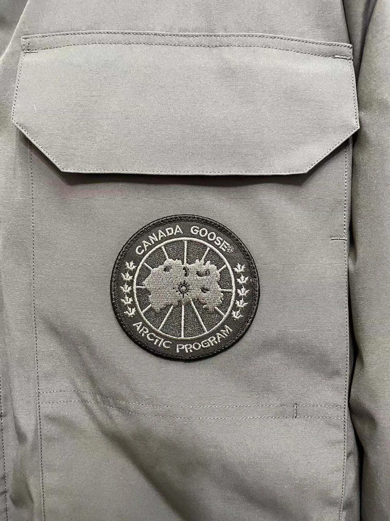 🇨🇦CANADA GOOES 24 New Arrival 08 / Factory : . . . .Premium ， Drop Shipping！ Expedition 08 Same Style， ， Classic ， ， 。 ➖ 。 ➖ ， 。 ➖ 21 ，TC 85 ， Wear-Resistant。 ➖ 80 . 。 ➖ 100% nylon ， ， ！ ➖ 。 ➖ YKK ，YKK ， 。 ➖ 3M ， 。 : ， 。 ， · · Quality· ！ Size:XS-XXL